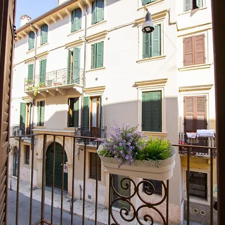 Apartment Madame Verona